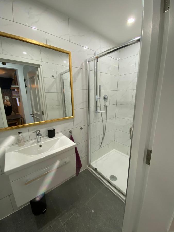 Stylish 1-Bed Studio Λονδίνο Εξωτερικό φωτογραφία